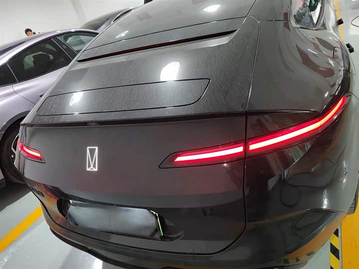 Фото 6 - Avatr 12