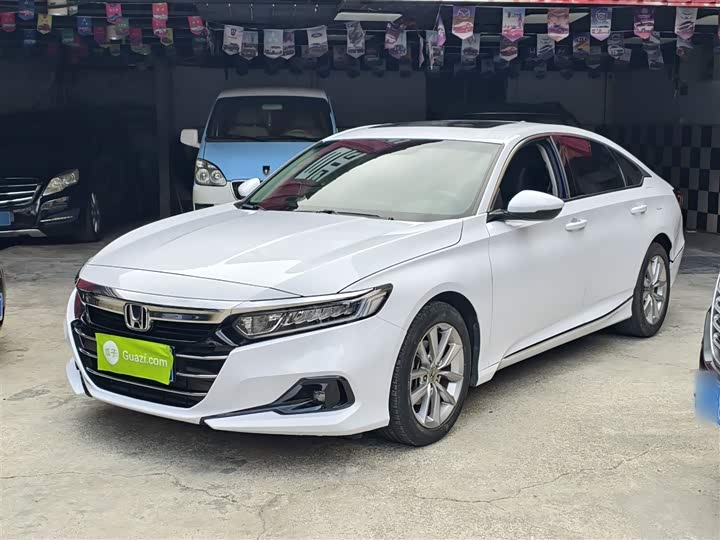 Фото 1 - Honda Accord