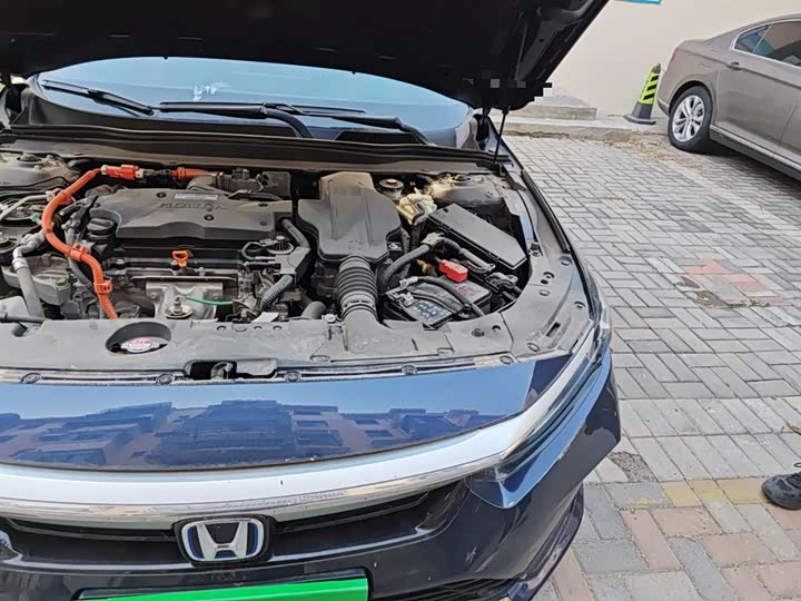 Фото 22 - Honda Inspire