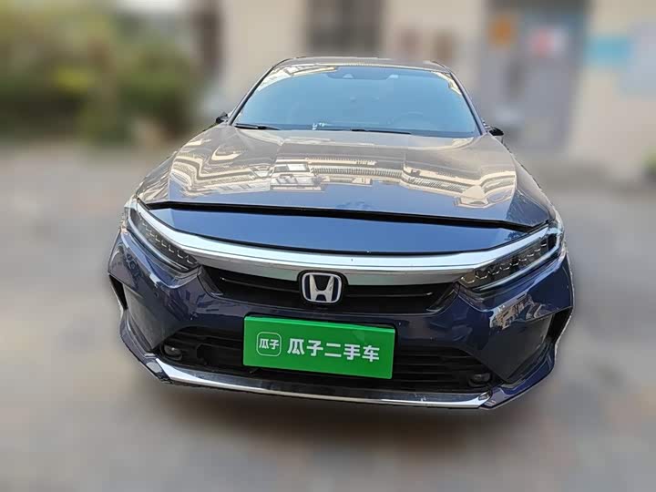 Фото 24 - Honda Inspire