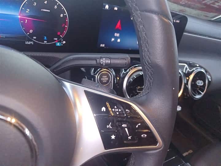 Фото 14 - Mercedes-Benz A-Class