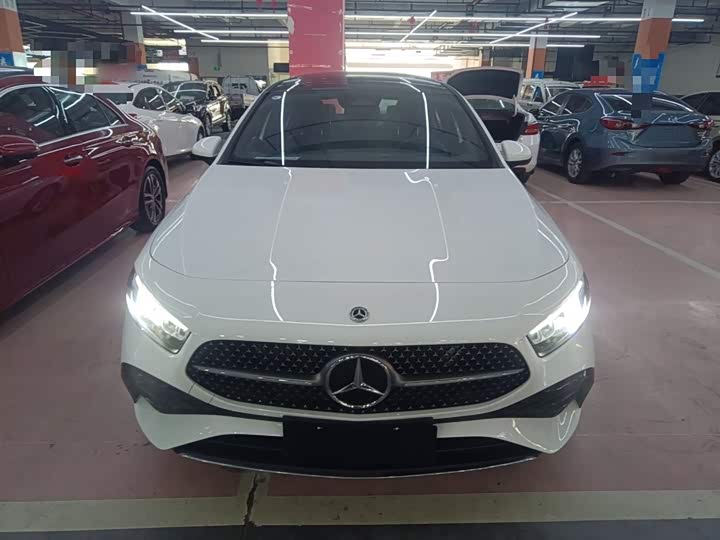 Фото 3 - Mercedes-Benz A-Class