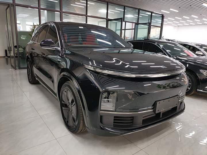 Фото 4 - LiXiang L8