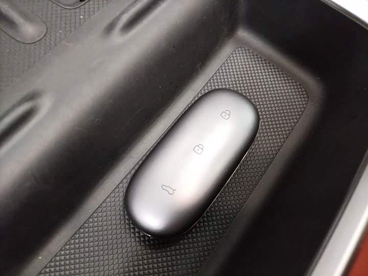 Фото 9 - LiXiang L8