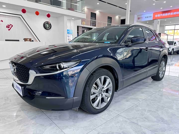 Фото 1 - Mazda CX-30