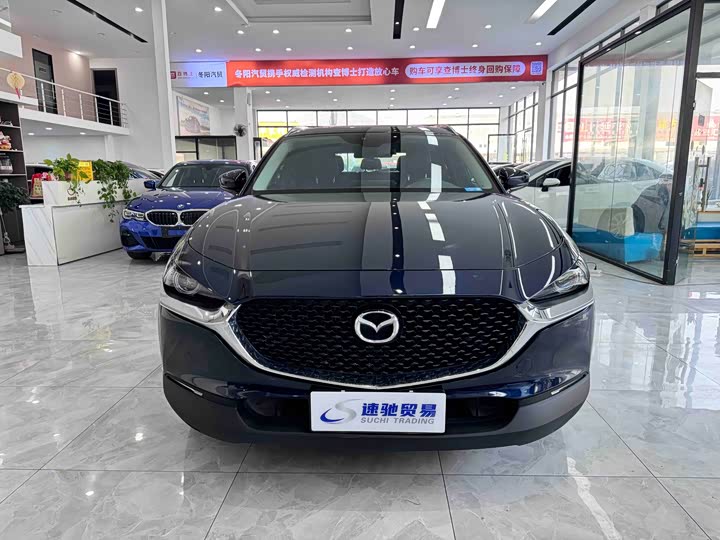 Фото 2 - Mazda CX-30