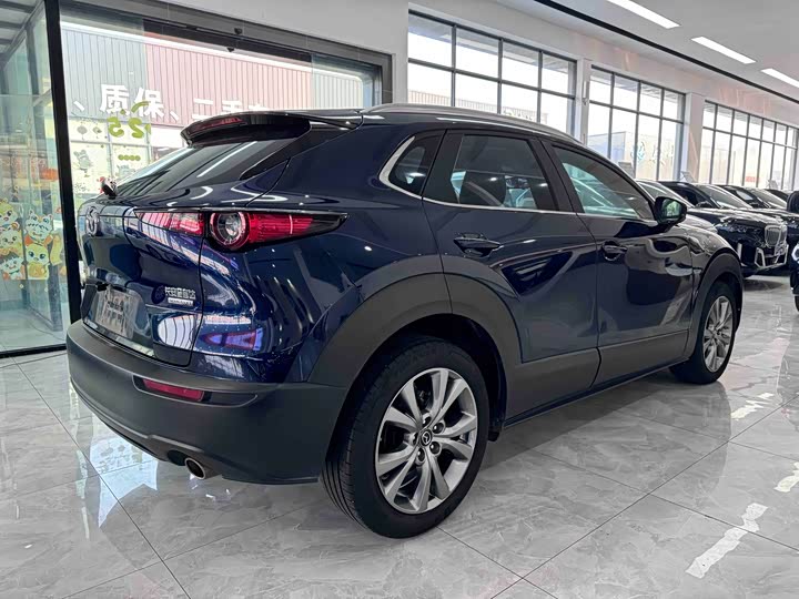 Фото 5 - Mazda CX-30