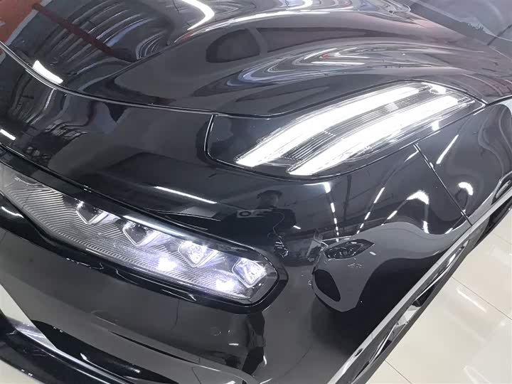 Фото 23 - Zeekr 001