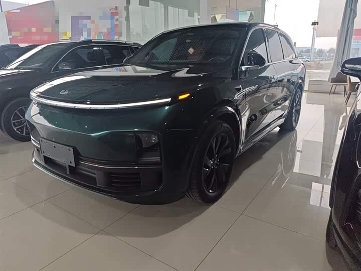 Фото 1 - LiXiang L8