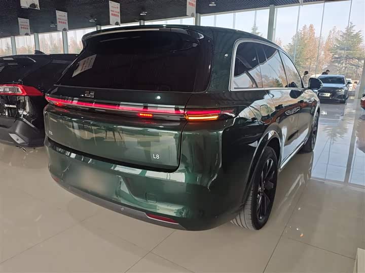 Фото 7 - LiXiang L8