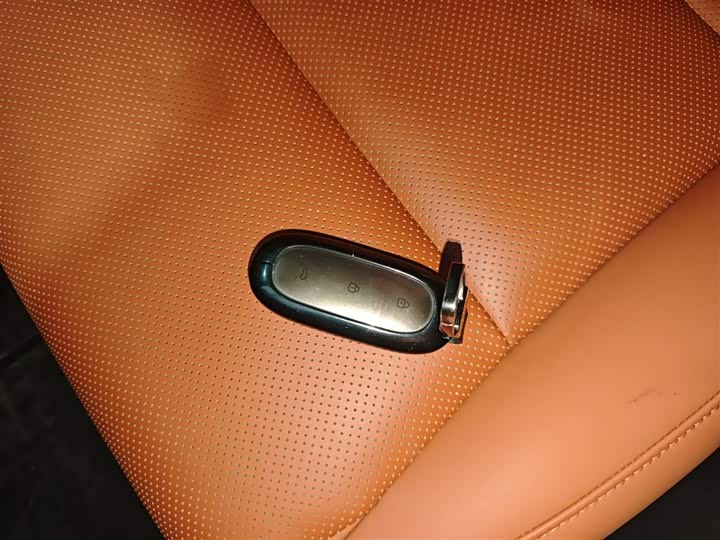 Фото 9 - LiXiang L8