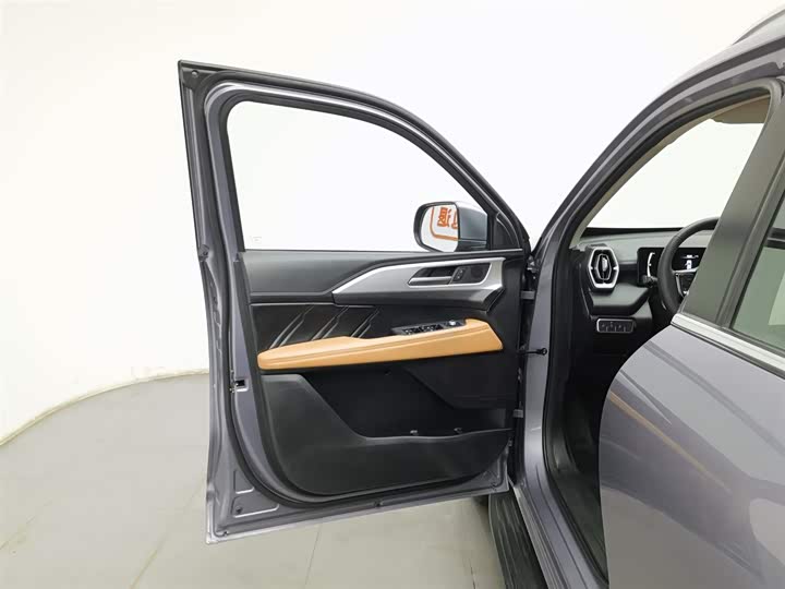 Фото 8 - Haval H5