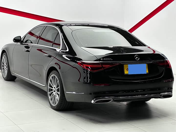 Фото 6 - Mercedes-Benz S-Class