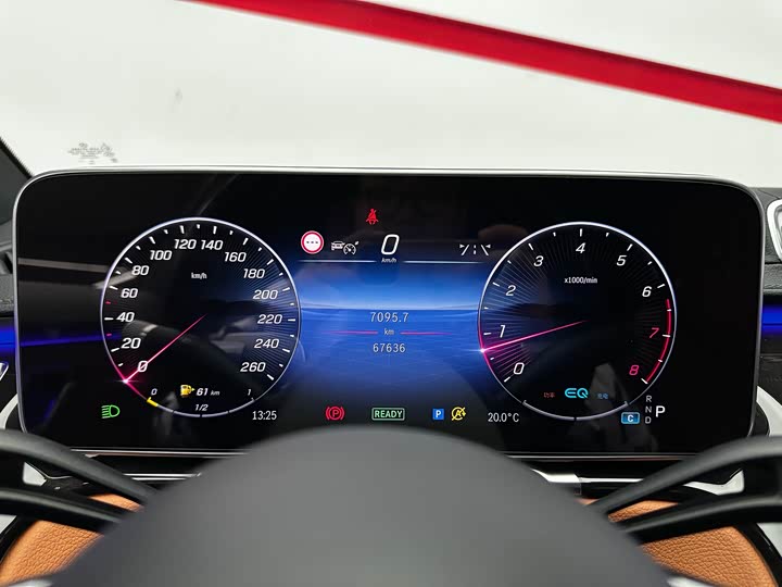 Фото 7 - Mercedes-Benz S-Class