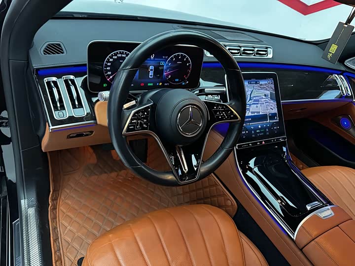 Фото 9 - Mercedes-Benz S-Class
