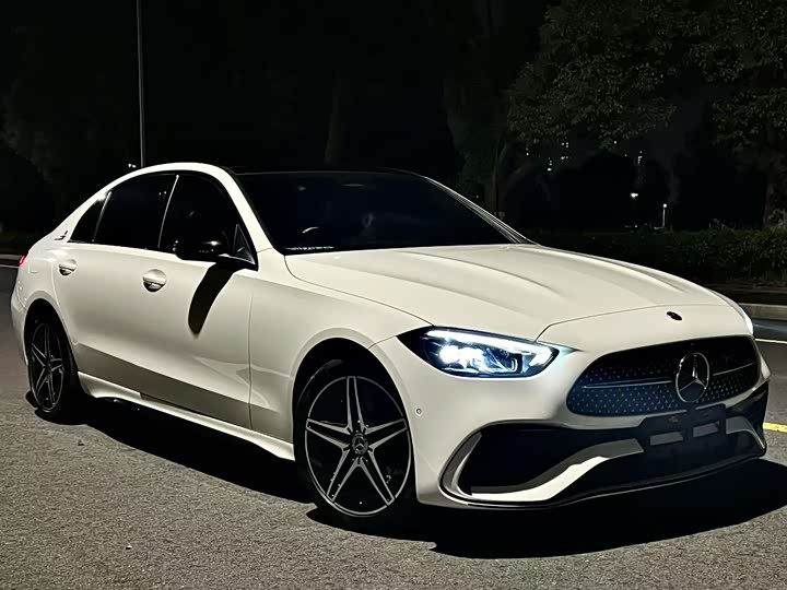 Фото 1 - Mercedes-Benz C-Class