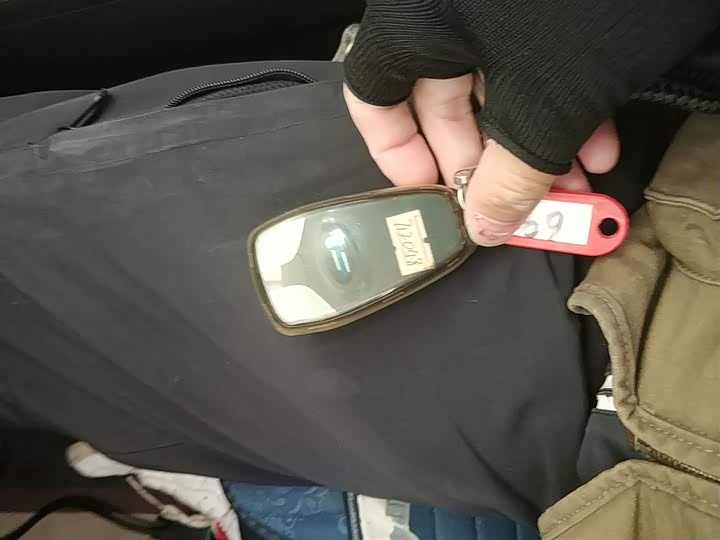 Фото 9 - Changan Oshan X7 Plus