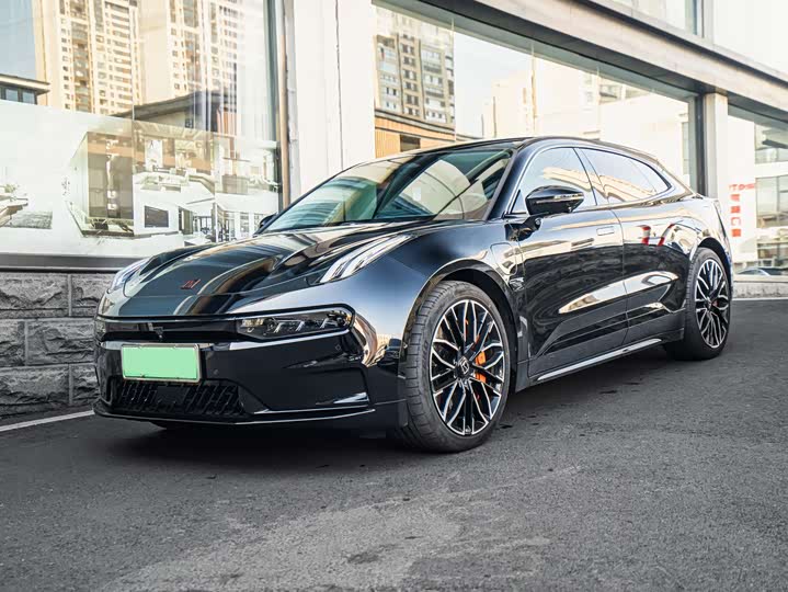 Фото 1 - Zeekr 001