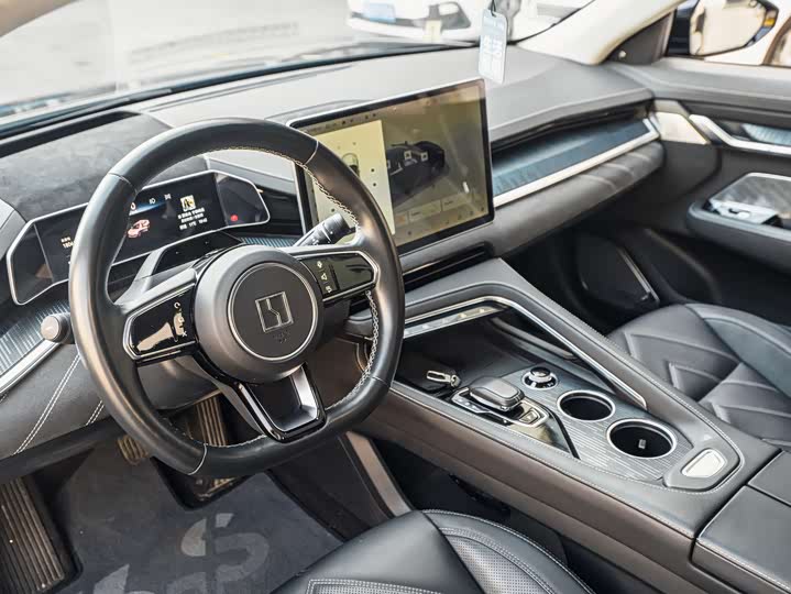 Фото 10 - Zeekr 001