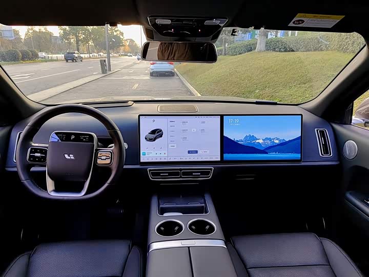 Фото 6 - LiXiang L9