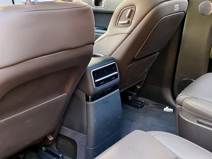 Фото 9 - LiXiang L9