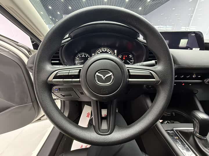 Фото 11 - Mazda 3 (Axela)