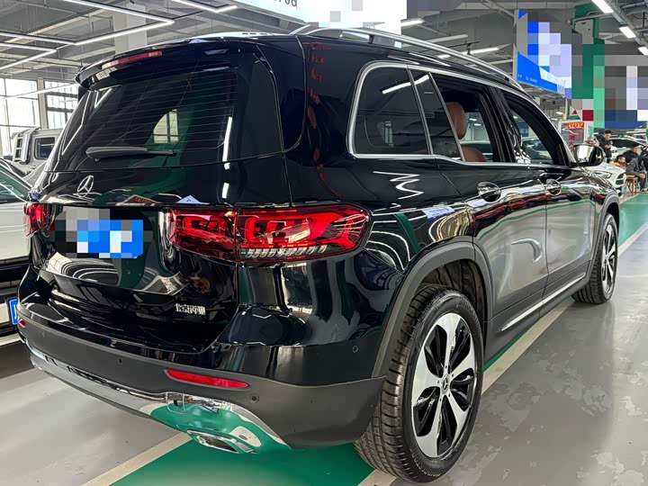 Фото 4 - Mercedes-Benz GLB-Class