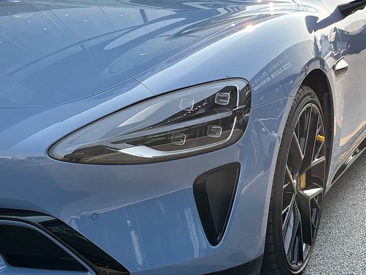 Фото 17 - Xiaomi SU7