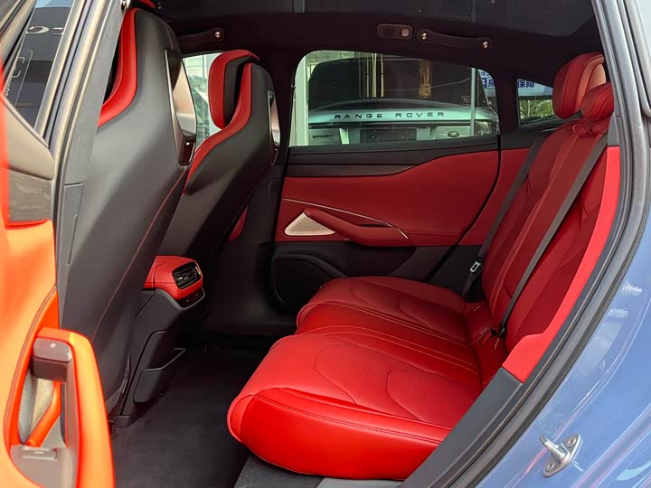 Фото 6 - Xiaomi SU7