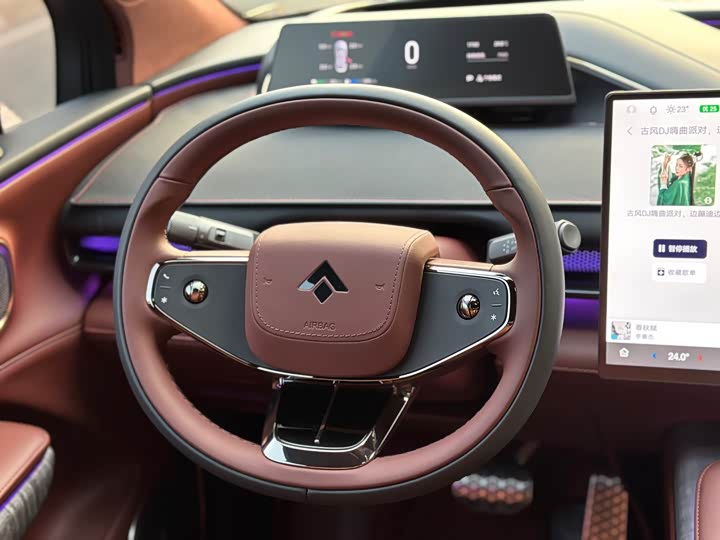 Фото 18 - GAC Hyptec HL