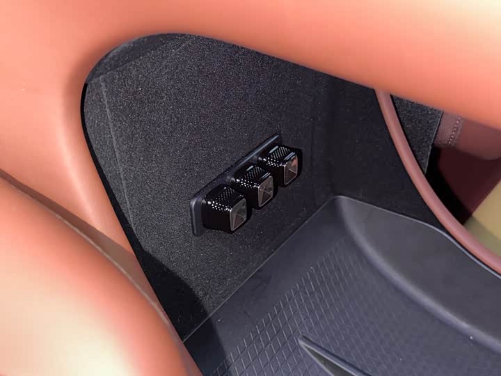 Фото 22 - GAC Hyptec HL