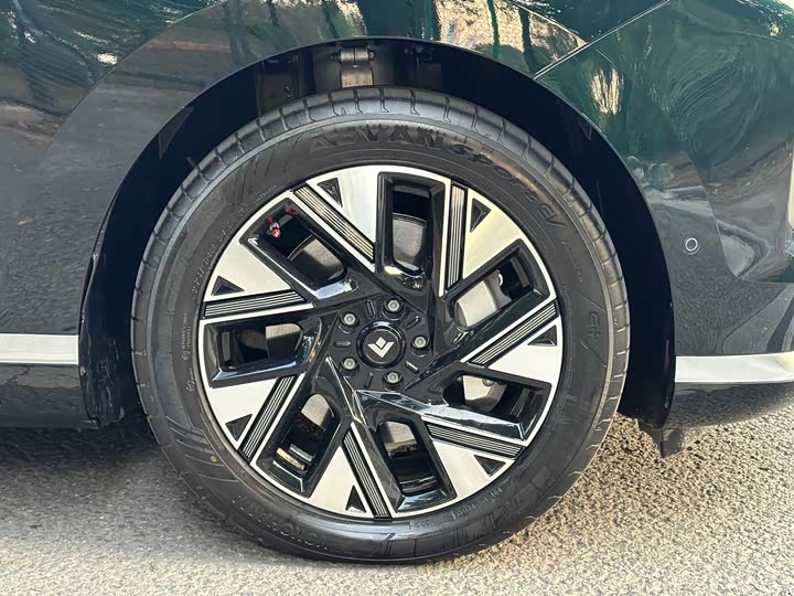 Фото 31 - GAC Hyptec HL