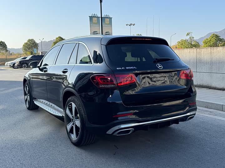 Фото 5 - Mercedes-Benz GLC-Class