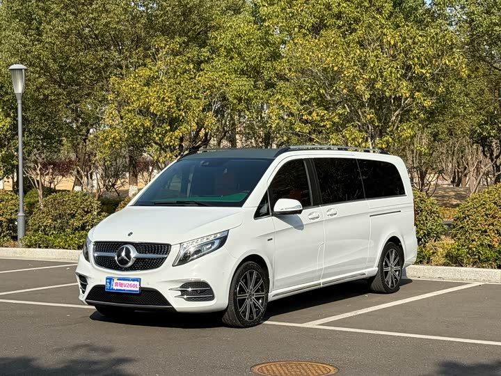Фото 3 - Mercedes-Benz V-Class