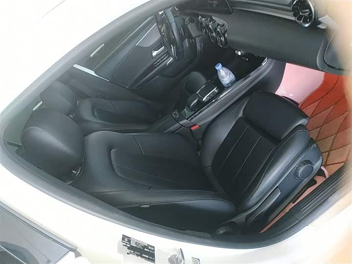 Фото 25 - Mercedes-Benz A-Class