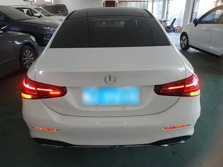 Фото 6 - Mercedes-Benz A-Class