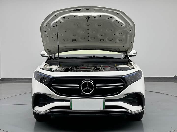 Фото 30 - Mercedes-Benz EQB