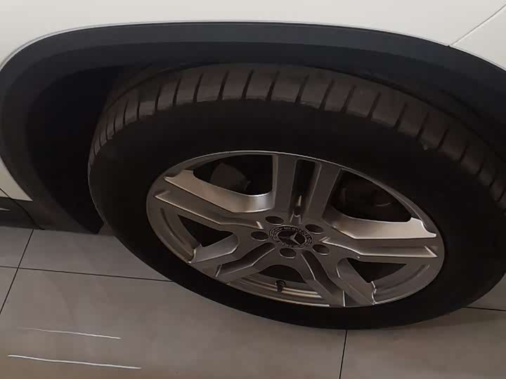 Фото 12 - Mercedes-Benz GLA-Class