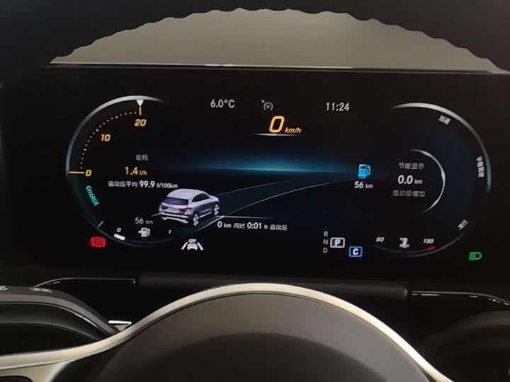 Фото 13 - Mercedes-Benz GLA-Class