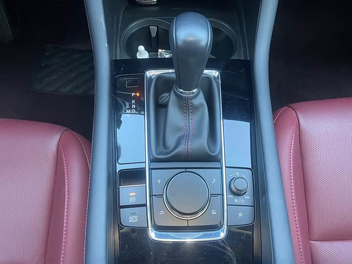 Фото 11 - Mazda 3 (Axela)