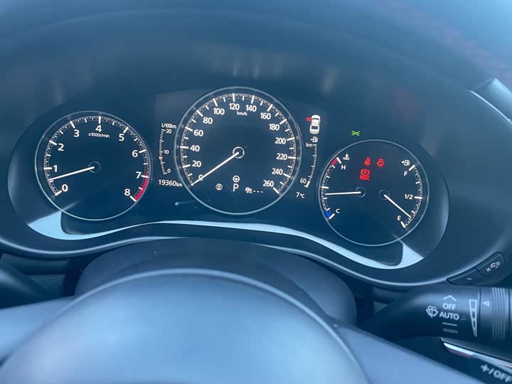 Фото 14 - Mazda 3 (Axela)