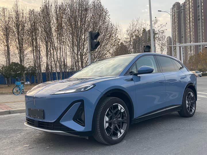 Фото 1 - Hongqi EHS5 (Tiangong 06)