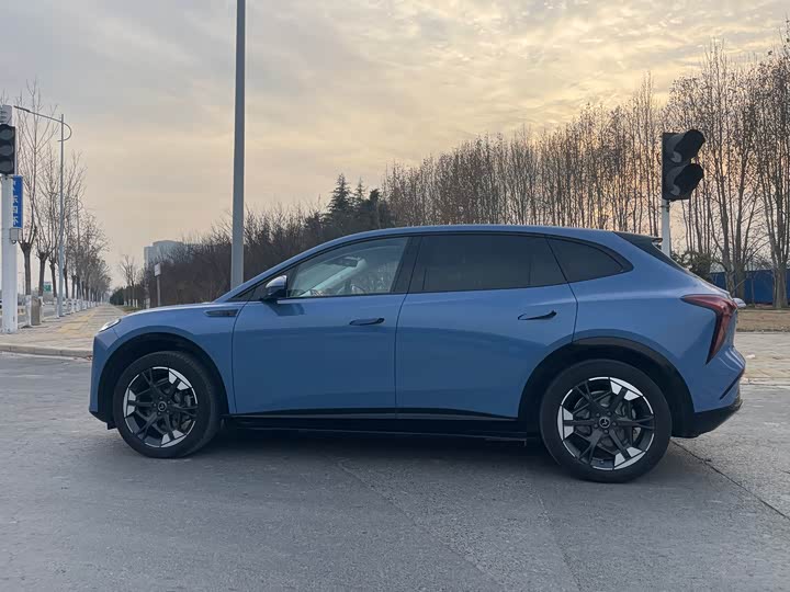 Фото 16 - Hongqi EHS5 (Tiangong 06)