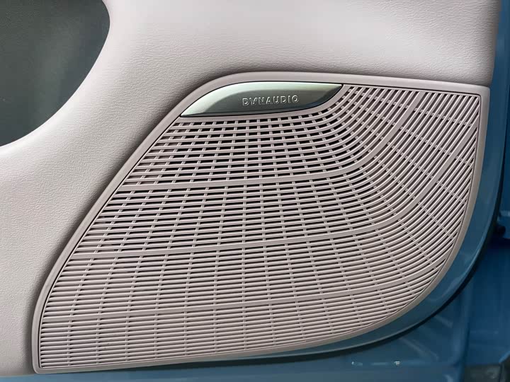 Фото 7 - Hongqi EHS5 (Tiangong 06)