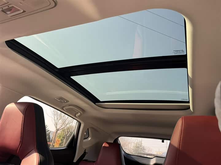 Фото 12 - Changan Oshan X5