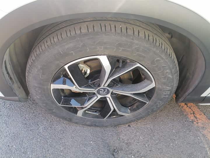 Фото 23 - BYD Yuan Plus