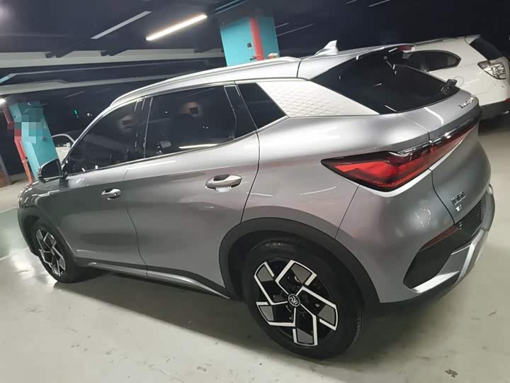 Фото 5 - BYD Yuan Plus