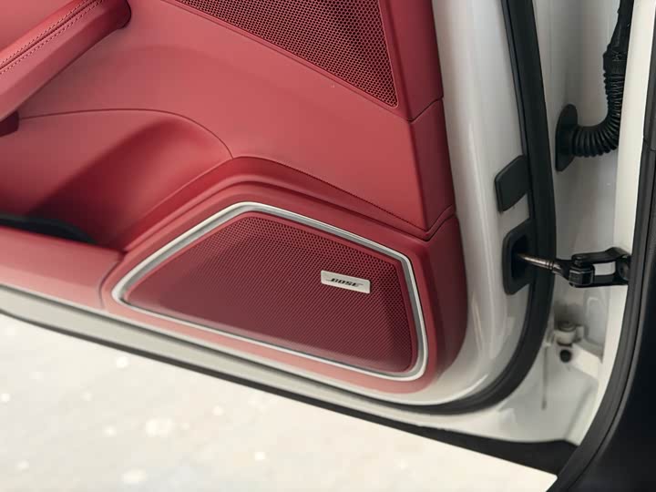 Фото 9 - Porsche Panamera