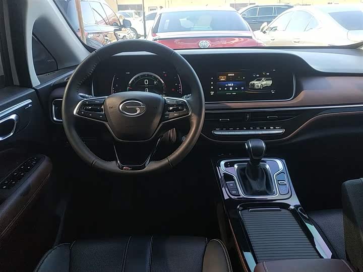 Фото 11 - GAC Trumpchi M6