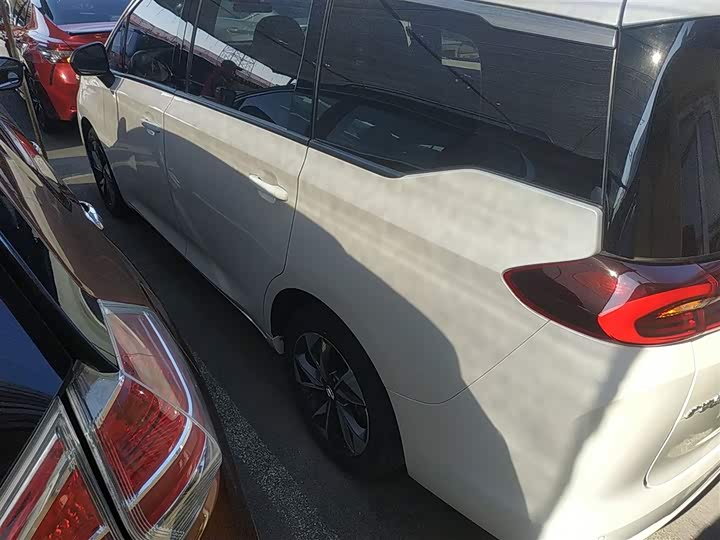 Фото 5 - GAC Trumpchi M6